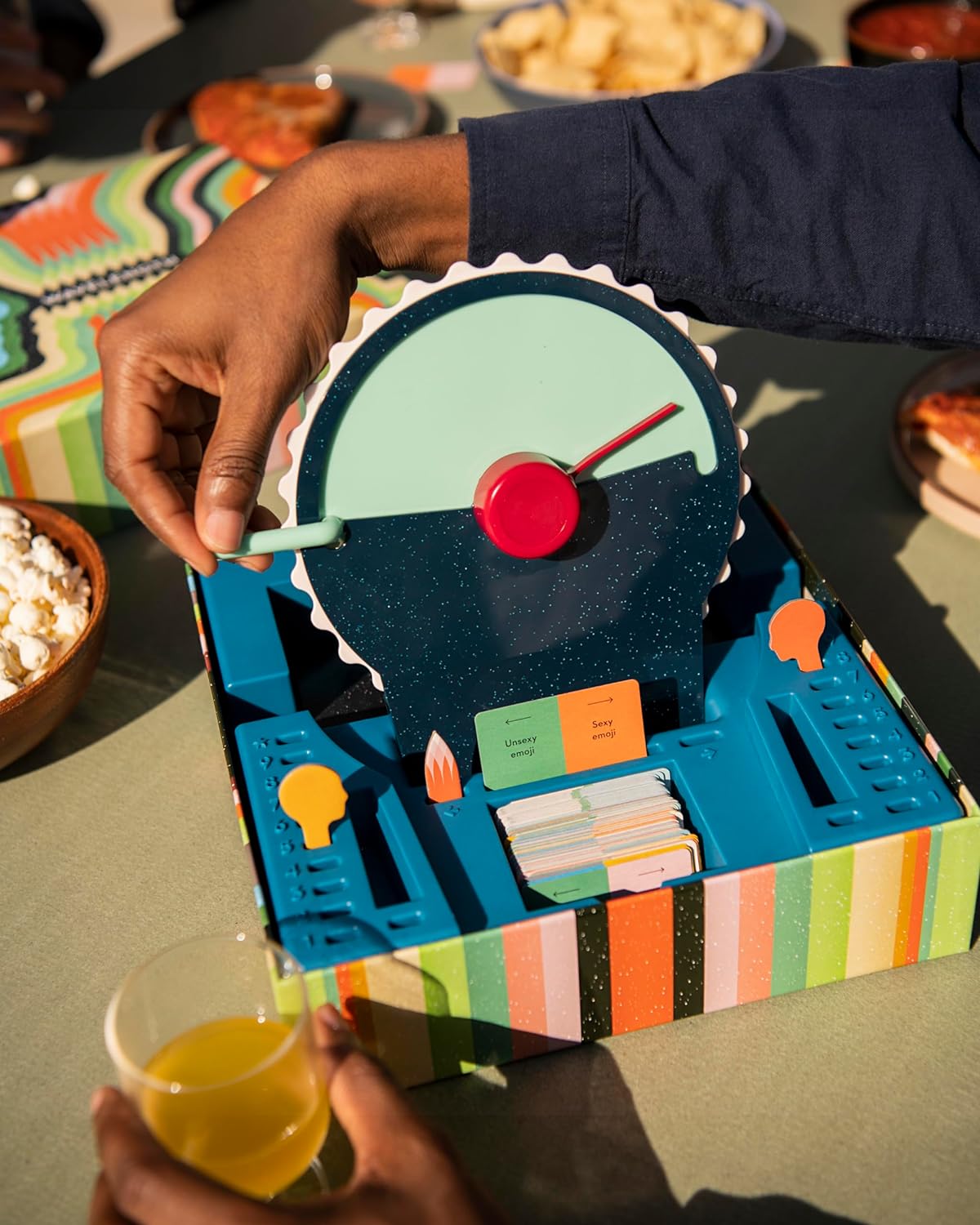 Wavelength – a Mind Reading Party Game